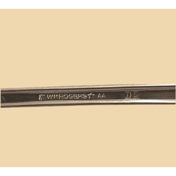 International Silver Ice Tea Spoon Wm Rogers AA IS Silverplated Rose Pattern - Picture 3 of 9